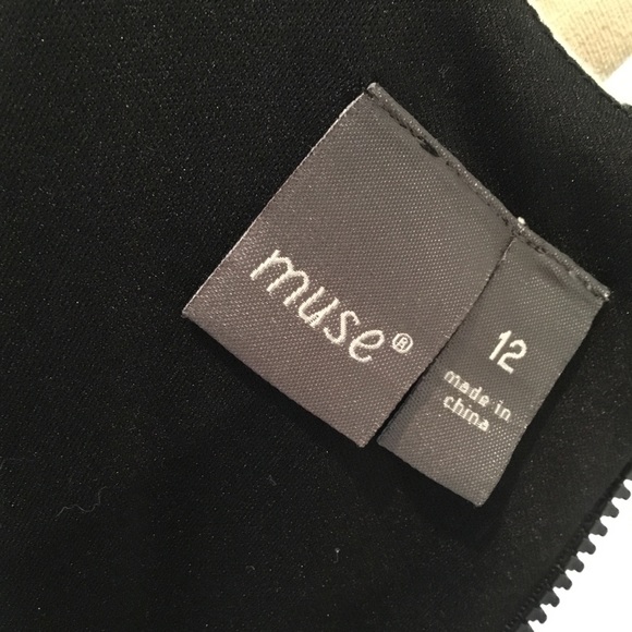 MUSE DRESS - Picture 6 of 7